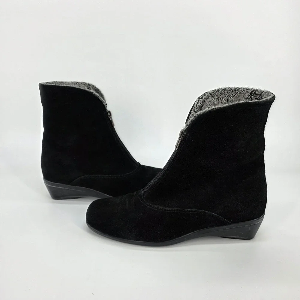 La Canadienne Waterproof Suede Ankle Boots Evitta 9.5 M Black Faux Fur Lined Zip